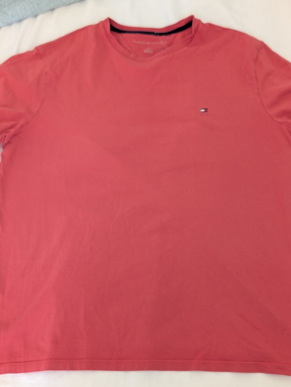 Tommy Hilfiger Men's Salmon T-Shirt  Crew Neck Cotton Flag Logo Large